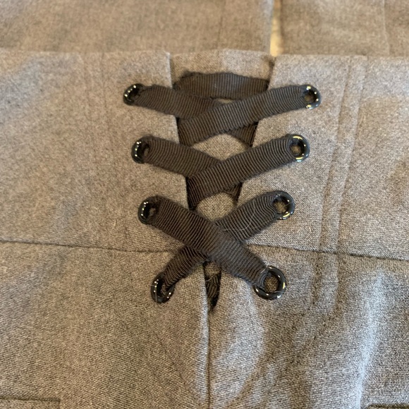 Studio Y corset detailing slacks - Picture 1 of 5